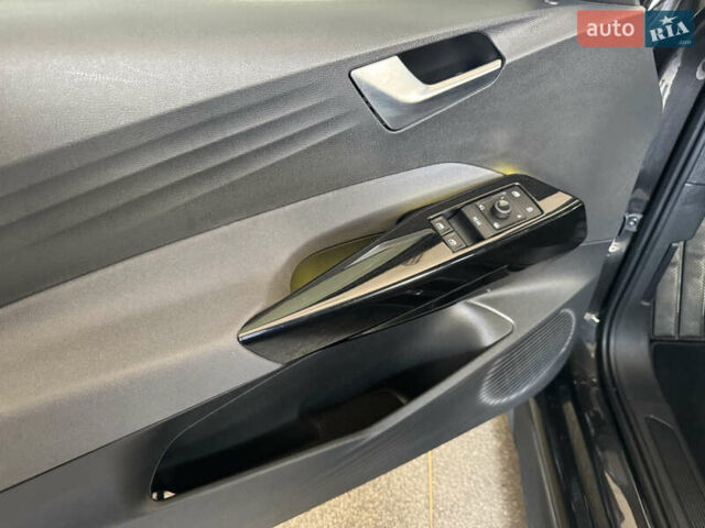 Сірий Фольксваген ID.3, об'ємом двигуна 0 л та пробігом 63 тис. км за 15800 $, фото 16 на Automoto.ua