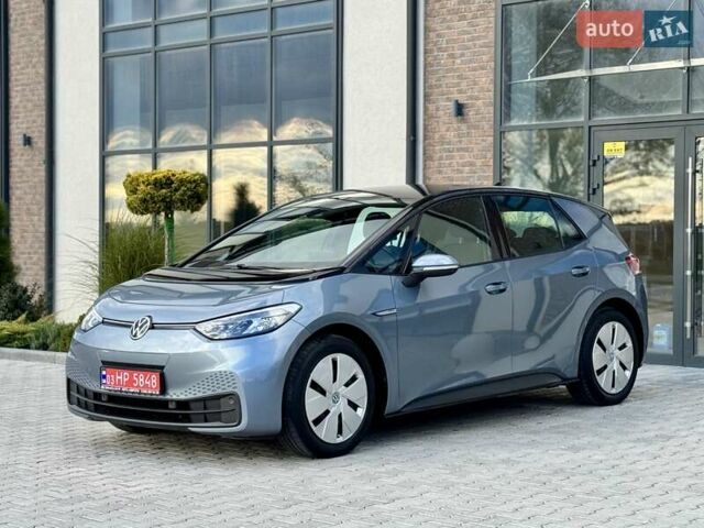 Сірий Фольксваген ID.3, об'ємом двигуна 0 л та пробігом 93 тис. км за 15999 $, фото 14 на Automoto.ua