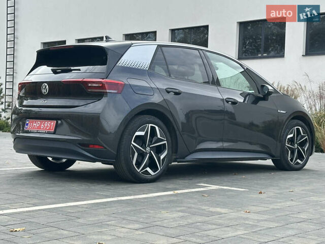 Серый Фольксваген ID.3, объемом двигателя 0 л и пробегом 175 тыс. км за 15799 $, фото 13 на Automoto.ua