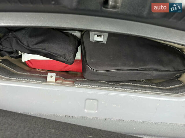 Серый Фольксваген ID.3, объемом двигателя 0 л и пробегом 133 тыс. км за 15400 $, фото 23 на Automoto.ua