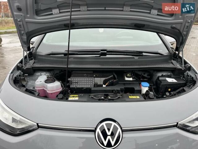 Серый Фольксваген ID.3, объемом двигателя 0 л и пробегом 137 тыс. км за 15800 $, фото 56 на Automoto.ua