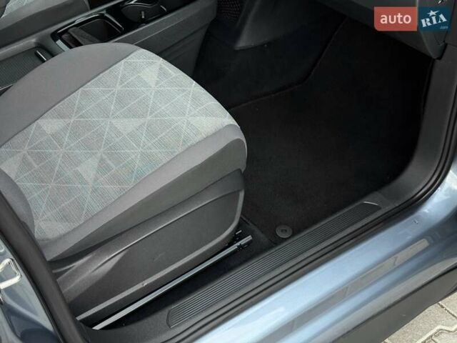 Сірий Фольксваген ID.3, об'ємом двигуна 0 л та пробігом 93 тис. км за 15999 $, фото 56 на Automoto.ua