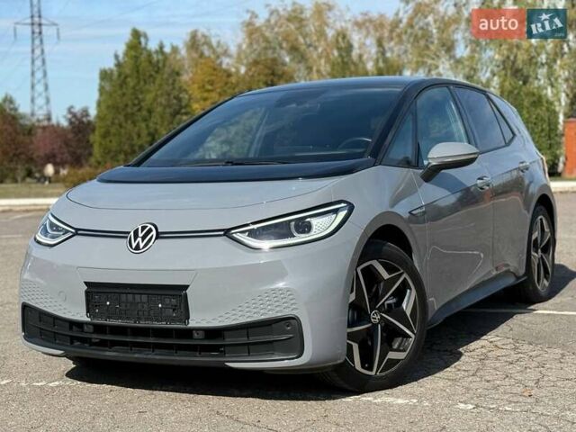 Серый Фольксваген ID.3, объемом двигателя 0 л и пробегом 24 тыс. км за 18500 $, фото 7 на Automoto.ua