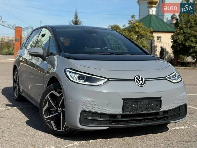 Серый Фольксваген ID.3, объемом двигателя 0 л и пробегом 24 тыс. км за 18500 $, фото 1 на Automoto.ua