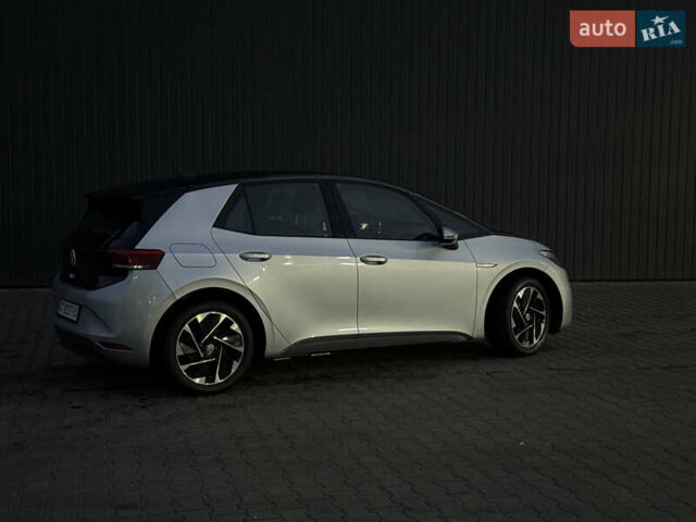 Серый Фольксваген ID.3, объемом двигателя 0 л и пробегом 26 тыс. км за 17700 $, фото 5 на Automoto.ua
