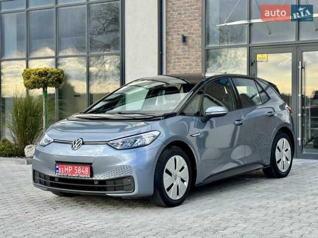 Сірий Фольксваген ID.3, об'ємом двигуна 0 л та пробігом 93 тис. км за 15999 $, фото 13 на Automoto.ua