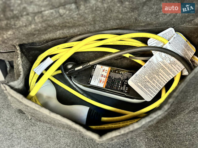 Сірий Фольксваген ID.3, об'ємом двигуна 0 л та пробігом 200 тис. км за 14415 $, фото 32 на Automoto.ua