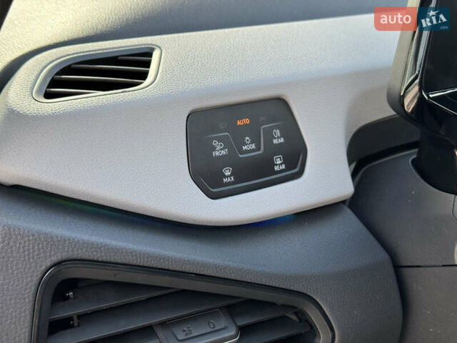 Сірий Фольксваген ID.3, об'ємом двигуна 0 л та пробігом 36 тис. км за 17999 $, фото 31 на Automoto.ua