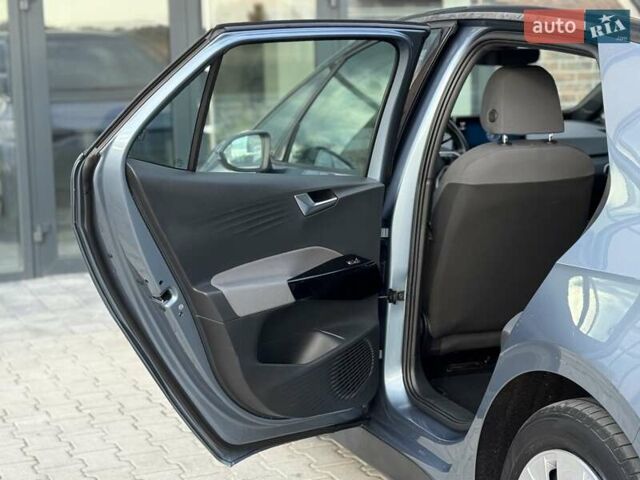 Сірий Фольксваген ID.3, об'ємом двигуна 0 л та пробігом 93 тис. км за 15999 $, фото 58 на Automoto.ua