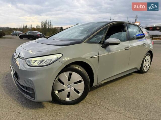 Серый Фольксваген ID.3, объемом двигателя 0 л и пробегом 33 тыс. км за 17500 $, фото 10 на Automoto.ua