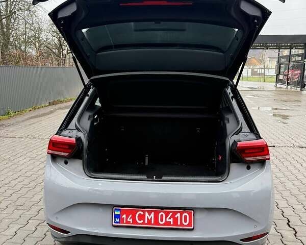 Сірий Фольксваген ID.3, об'ємом двигуна 0 л та пробігом 227 тис. км за 13900 $, фото 5 на Automoto.ua