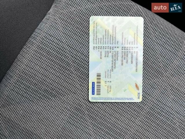 Серый Фольксваген ID.3, объемом двигателя 0 л и пробегом 137 тыс. км за 15800 $, фото 77 на Automoto.ua