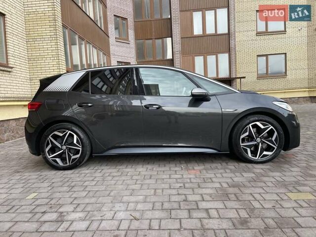Сірий Фольксваген ID.3, об'ємом двигуна 0 л та пробігом 144 тис. км за 16999 $, фото 7 на Automoto.ua
