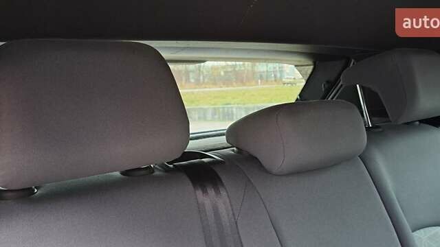 Серый Фольксваген ID.3, объемом двигателя 0 л и пробегом 88 тыс. км за 17971 $, фото 27 на Automoto.ua