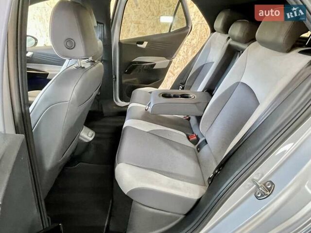 Сірий Фольксваген ID.3, об'ємом двигуна 0 л та пробігом 152 тис. км за 16999 $, фото 63 на Automoto.ua