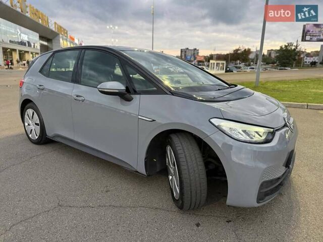 Серый Фольксваген ID.3, объемом двигателя 0 л и пробегом 33 тыс. км за 17500 $, фото 16 на Automoto.ua