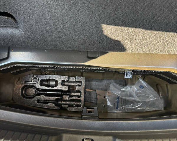 Серый Фольксваген ID.3, объемом двигателя 0 л и пробегом 138 тыс. км за 16300 $, фото 17 на Automoto.ua