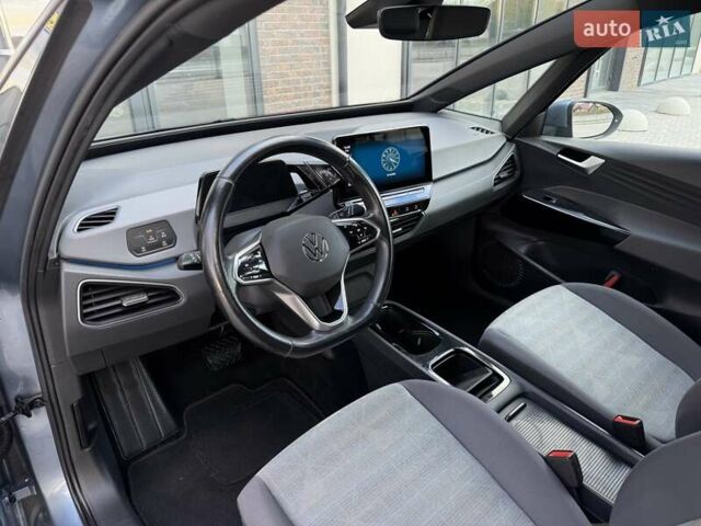 Сірий Фольксваген ID.3, об'ємом двигуна 0 л та пробігом 93 тис. км за 15999 $, фото 38 на Automoto.ua