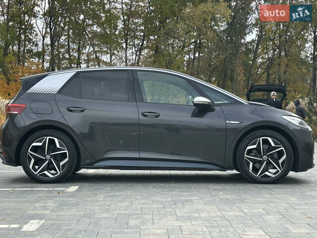 Серый Фольксваген ID.3, объемом двигателя 0 л и пробегом 175 тыс. км за 15799 $, фото 10 на Automoto.ua