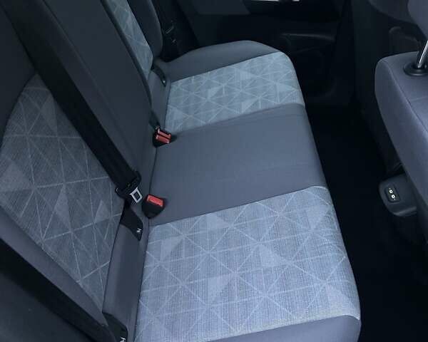 Сірий Фольксваген ID.3, об'ємом двигуна 0 л та пробігом 33 тис. км за 15700 $, фото 14 на Automoto.ua