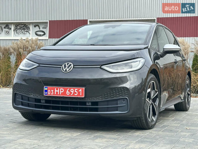 Серый Фольксваген ID.3, объемом двигателя 0 л и пробегом 175 тыс. км за 15799 $, фото 2 на Automoto.ua