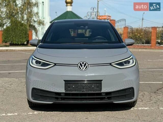 Серый Фольксваген ID.3, объемом двигателя 0 л и пробегом 24 тыс. км за 18500 $, фото 3 на Automoto.ua