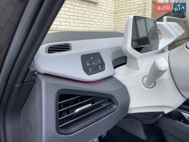 Сірий Фольксваген ID.3, об'ємом двигуна 0 л та пробігом 144 тис. км за 16999 $, фото 50 на Automoto.ua