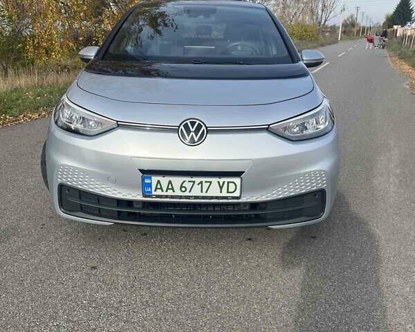 Сірий Фольксваген ID.3, об'ємом двигуна 0 л та пробігом 29 тис. км за 17300 $, фото 1 на Automoto.ua
