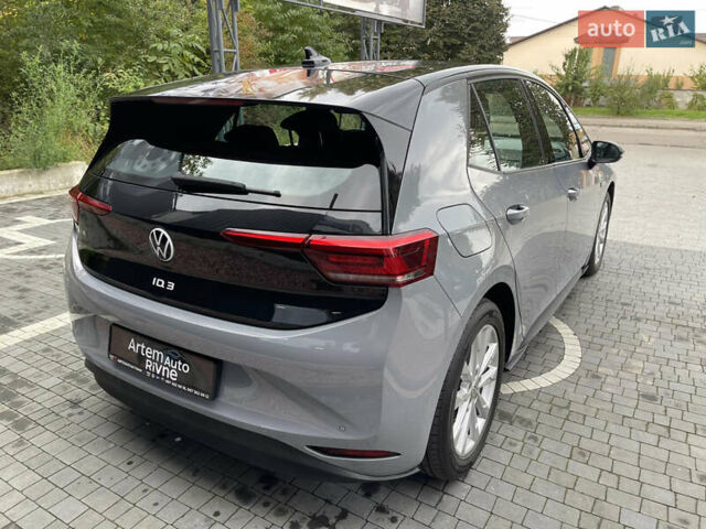 Фольксваген ID.3 2022 у Рівному на Automoto.ua Сірий Фольксваген ID.3, об'ємом двигуна 0 л та пробігом 32 тис. км за 18300 $, фото 2 на Automoto.ua