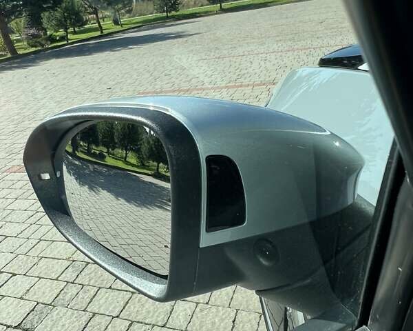 Сірий Фольксваген ID.3, об'ємом двигуна 0 л та пробігом 33 тис. км за 18500 $, фото 11 на Automoto.ua