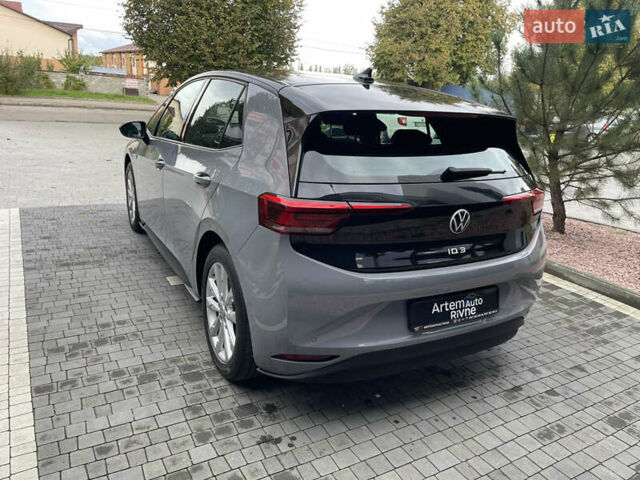 Фольксваген ID.3 2022 у Рівному на Automoto.ua Сірий Фольксваген ID.3, об'ємом двигуна 0 л та пробігом 32 тис. км за 18300 $, фото 4 на Automoto.ua