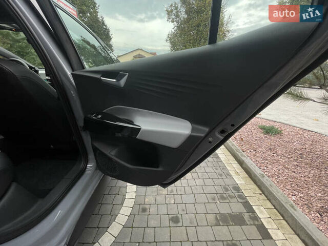 Фольксваген ID.3 2022 у Рівному на Automoto.ua Сірий Фольксваген ID.3, об'ємом двигуна 0 л та пробігом 32 тис. км за 18300 $, фото 30 на Automoto.ua