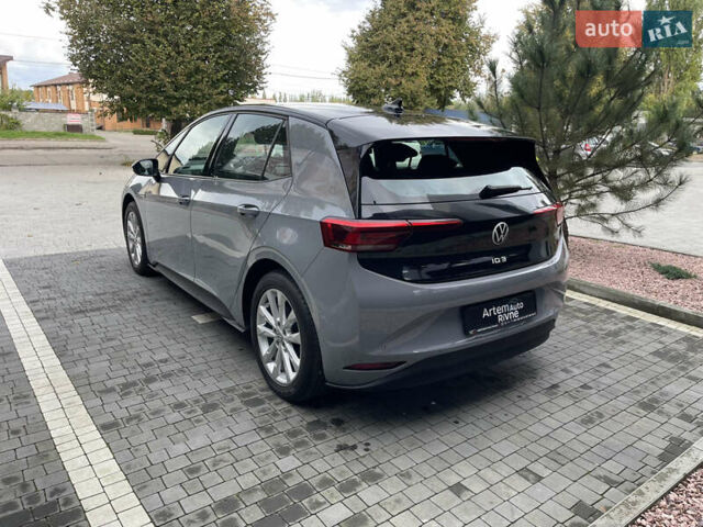 Фольксваген ID.3 2022 у Рівному на Automoto.ua Сірий Фольксваген ID.3, об'ємом двигуна 0 л та пробігом 32 тис. км за 18300 $, фото 8 на Automoto.ua