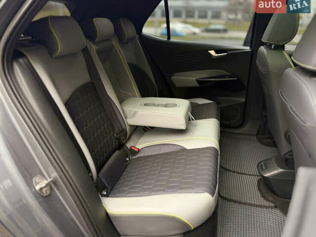 Сірий Фольксваген ID.3, об'ємом двигуна 0 л та пробігом 47 тис. км за 19999 $, фото 16 на Automoto.ua