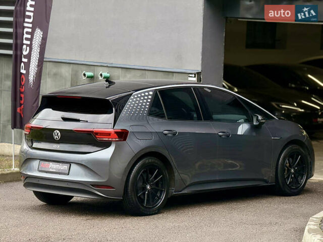 Сірий Фольксваген ID.3, об'ємом двигуна 0 л та пробігом 47 тис. км за 19999 $, фото 7 на Automoto.ua