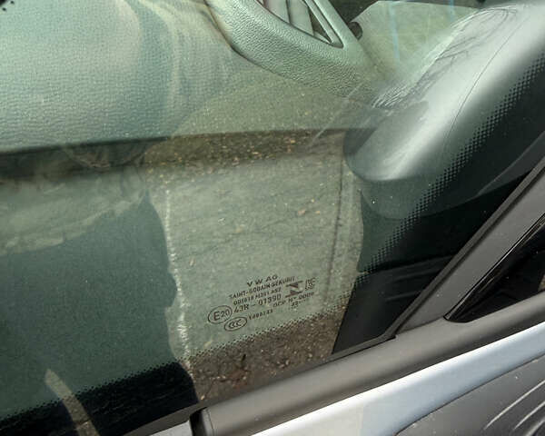 Серый Фольксваген ID.3, объемом двигателя 0 л и пробегом 40 тыс. км за 18500 $, фото 19 на Automoto.ua