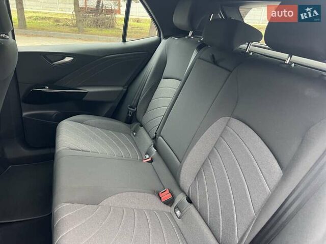 Серый Фольксваген ID.3, объемом двигателя 0 л и пробегом 12 тыс. км за 19999 $, фото 25 на Automoto.ua