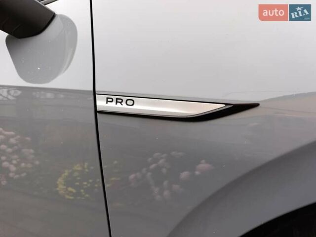 Сірий Фольксваген ID.3, об'ємом двигуна 0 л та пробігом 180 тис. км за 14900 $, фото 6 на Automoto.ua