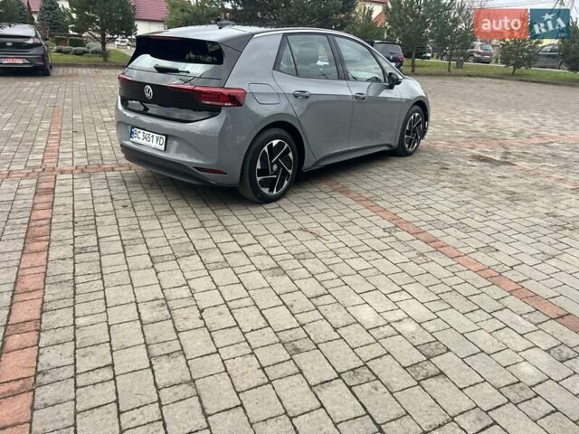 Серый Фольксваген ID.3, объемом двигателя 0 л и пробегом 12 тыс. км за 19999 $, фото 5 на Automoto.ua