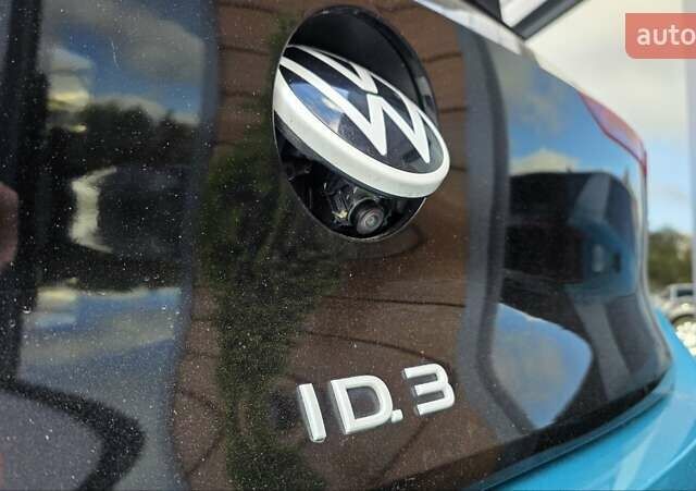 Фольксваген ID.3 2020 в Ровно на Automoto.ua Синий Фольксваген ID.3, объемом двигателя 0 л и пробегом 56 тыс. км за 16500 $, фото 15 на Automoto.ua