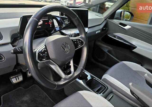 Фольксваген ID.3 2020 в Ровно на Automoto.ua Синий Фольксваген ID.3, объемом двигателя 0 л и пробегом 56 тыс. км за 16500 $, фото 18 на Automoto.ua