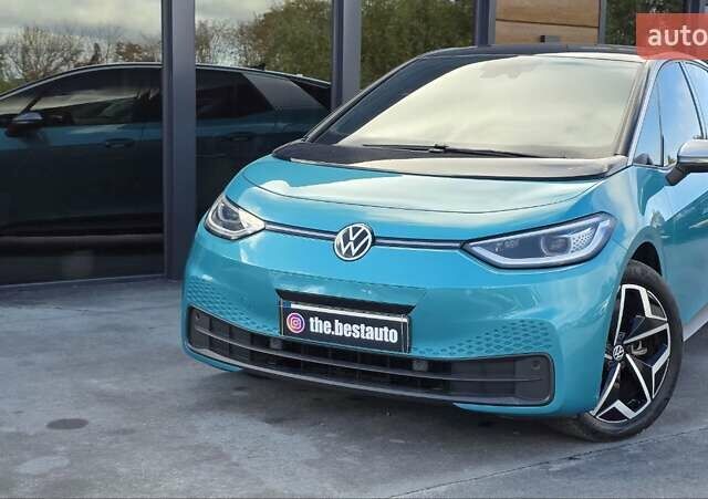 Фольксваген ID.3 2020 в Ровно на Automoto.ua Синий Фольксваген ID.3, объемом двигателя 0 л и пробегом 56 тыс. км за 16500 $, фото 1 на Automoto.ua