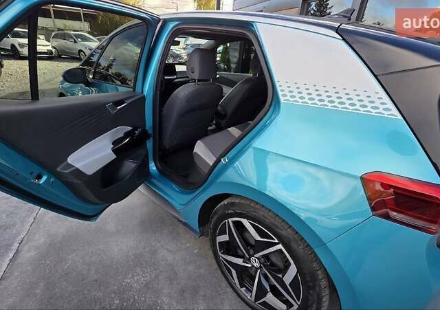 Фольксваген ID.3 2020 в Ровно на Automoto.ua Синий Фольксваген ID.3, объемом двигателя 0 л и пробегом 56 тыс. км за 16500 $, фото 20 на Automoto.ua
