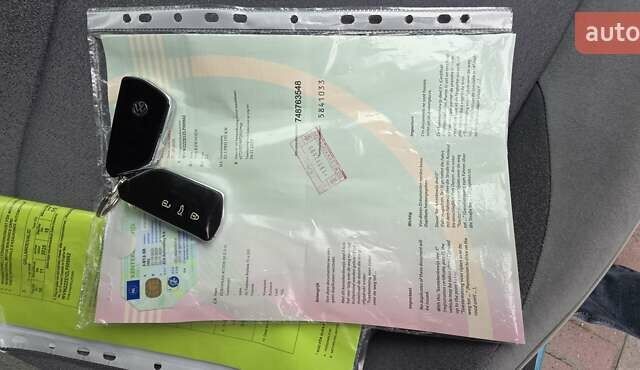 Синий Фольксваген ID.3, объемом двигателя 0 л и пробегом 99 тыс. км за 17500 $, фото 90 на Automoto.ua