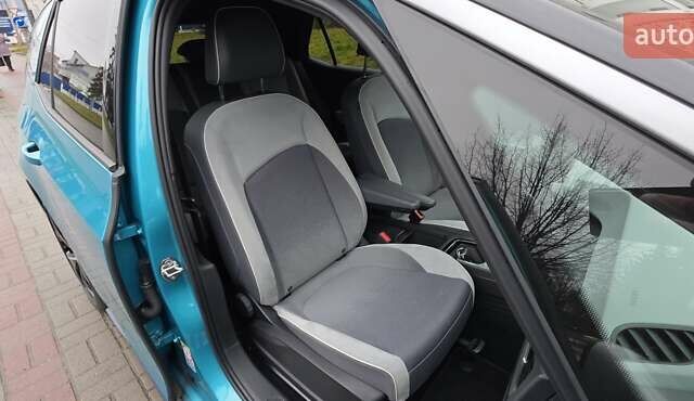 Синий Фольксваген ID.3, объемом двигателя 0 л и пробегом 99 тыс. км за 17500 $, фото 86 на Automoto.ua