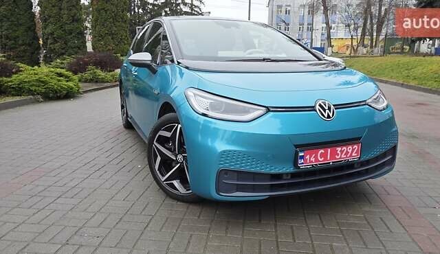 Синий Фольксваген ID.3, объемом двигателя 0 л и пробегом 99 тыс. км за 17500 $, фото 63 на Automoto.ua
