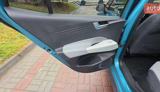 Синий Фольксваген ID.3, объемом двигателя 0 л и пробегом 99 тыс. км за 17500 $, фото 73 на Automoto.ua