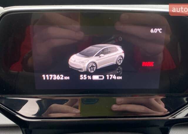 Зеленый Фольксваген ID.3, объемом двигателя 0 л и пробегом 117 тыс. км за 18250 $, фото 42 на Automoto.ua