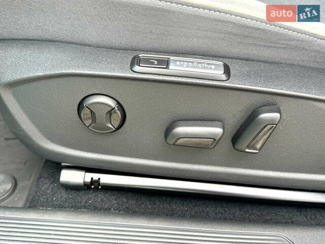 Зеленый Фольксваген ID.3, объемом двигателя 0 л и пробегом 18 тыс. км за 18999 $, фото 57 на Automoto.ua