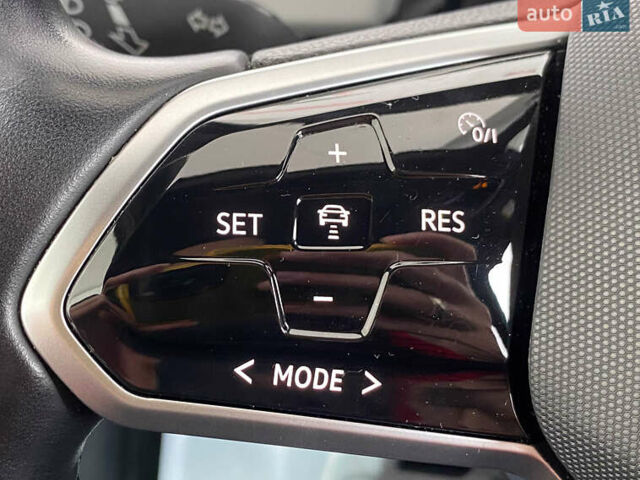 Зеленый Фольксваген ID.3, объемом двигателя 0 л и пробегом 117 тыс. км за 18250 $, фото 13 на Automoto.ua